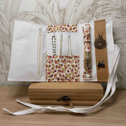Pochette à bijoux de voyage faite main en coton et lin